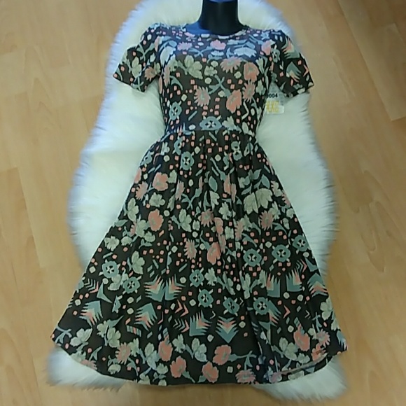 LulaRoe Floral Jacquard Amelia Dress - Picture 8 of 8